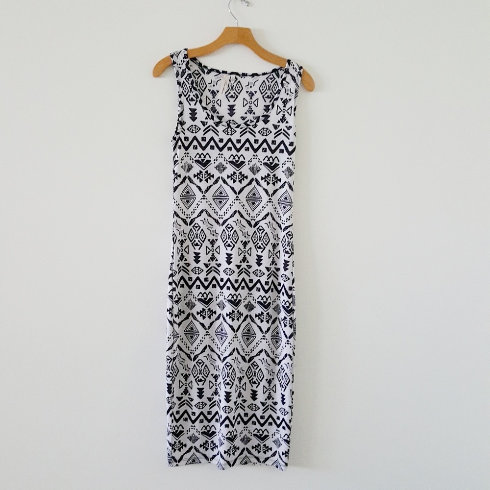 Tribal Print Midi Dress